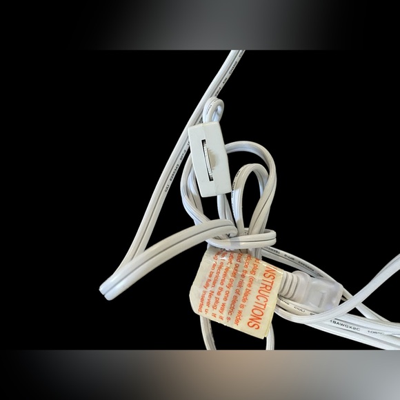 StoneWitWords Girls Lamp 60w - Picture 7 of 10